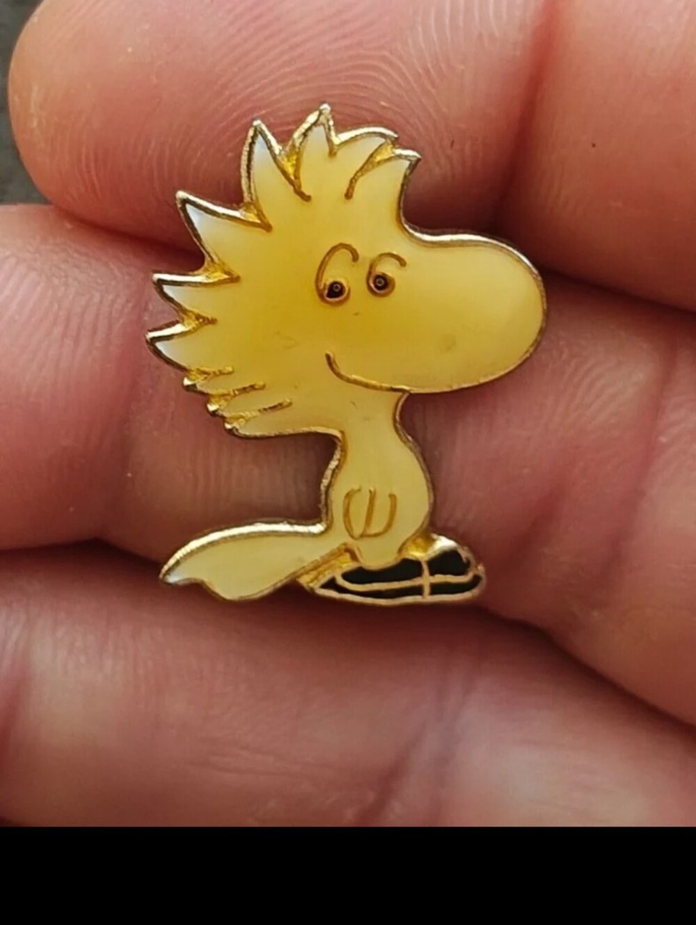 1970s Peanuts Woodstock Wearing Ice Skates Gold Tone Enamel Pin.